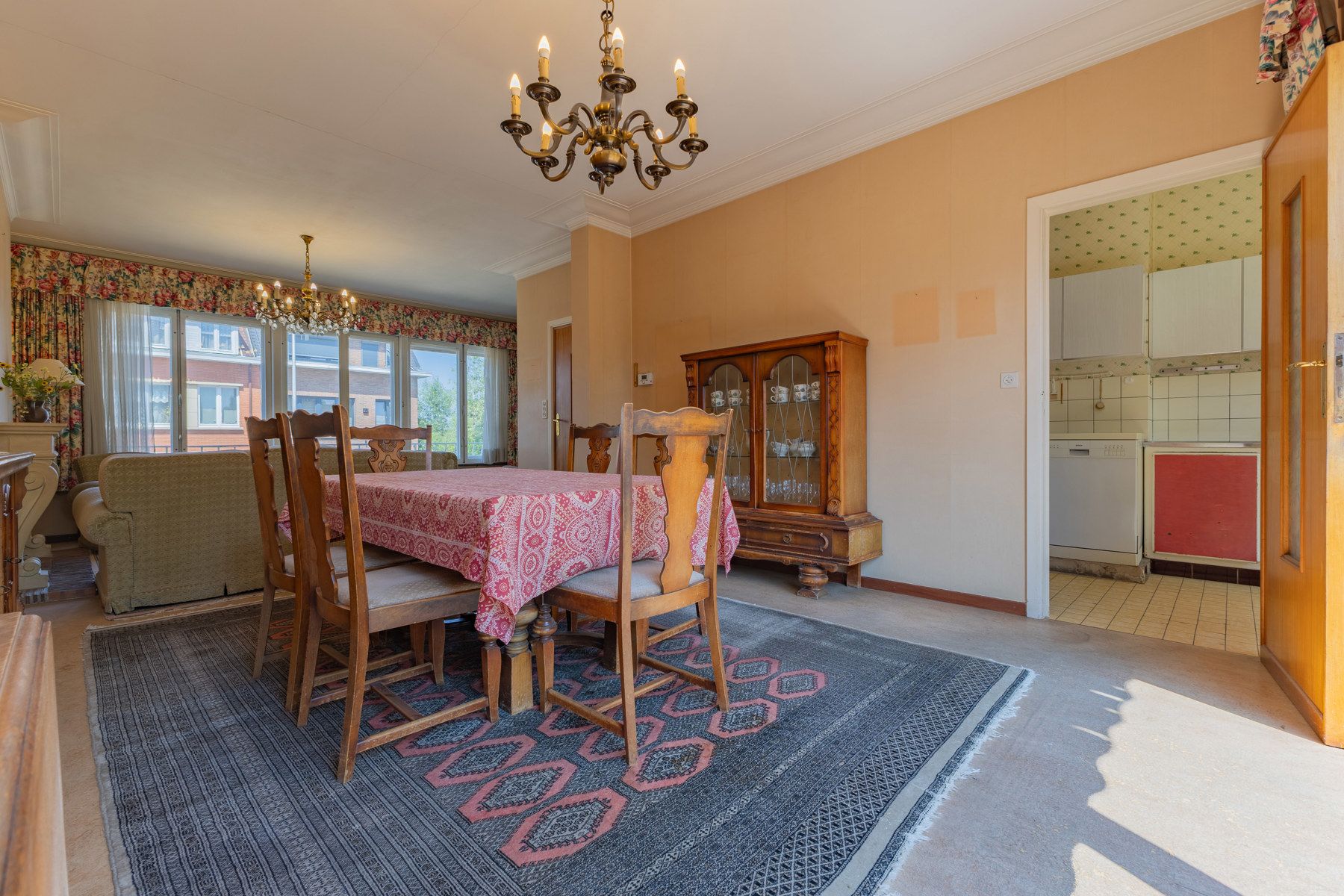 Gunstig gelegen woning met 3 slaapkamers foto 10