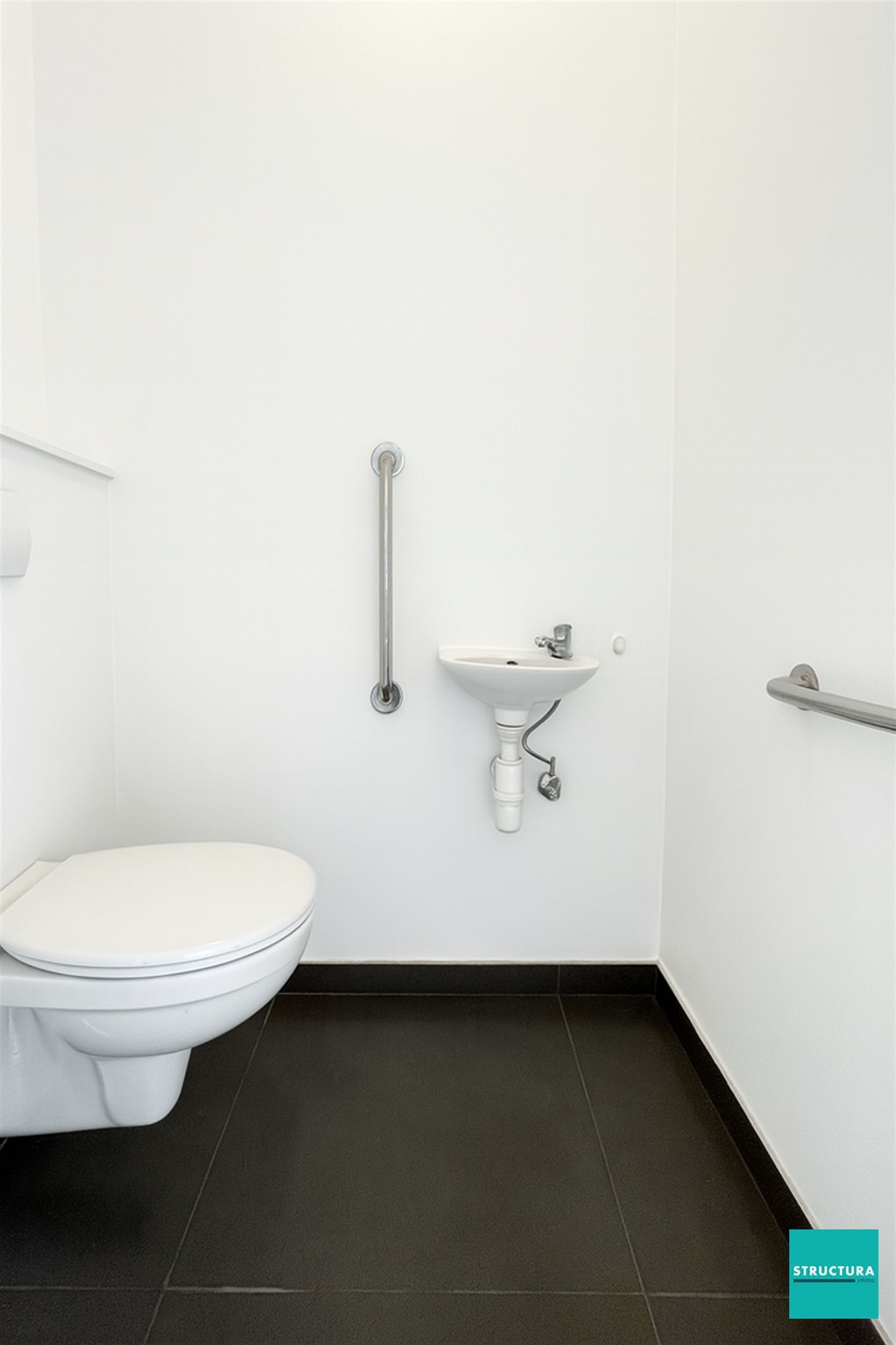 Twee kamer appartement met groot terras  foto 8
