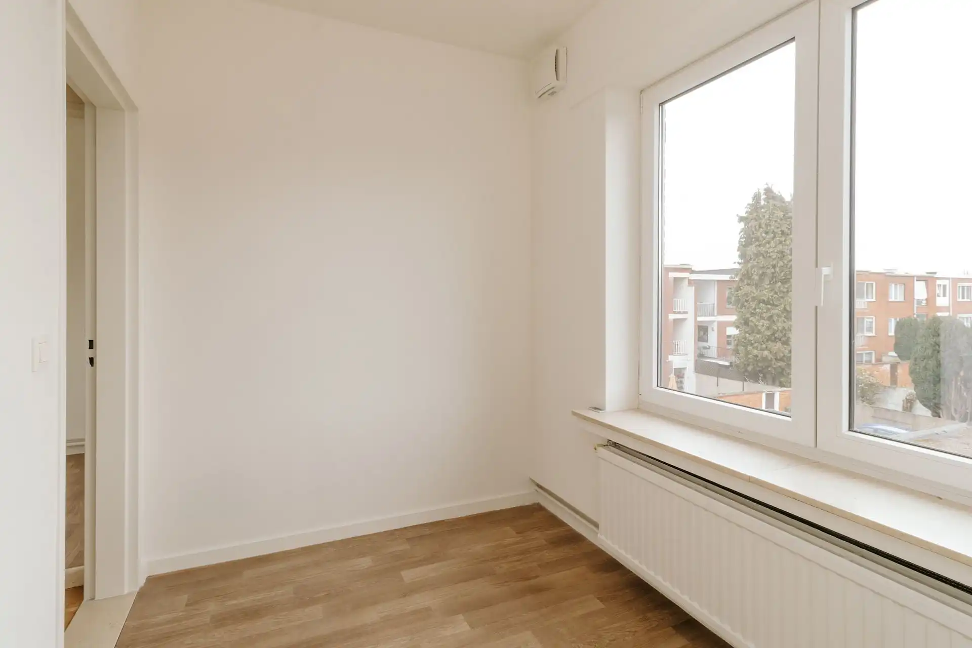2 slaapkamerappartement met bureauruimte en garagebox foto 13