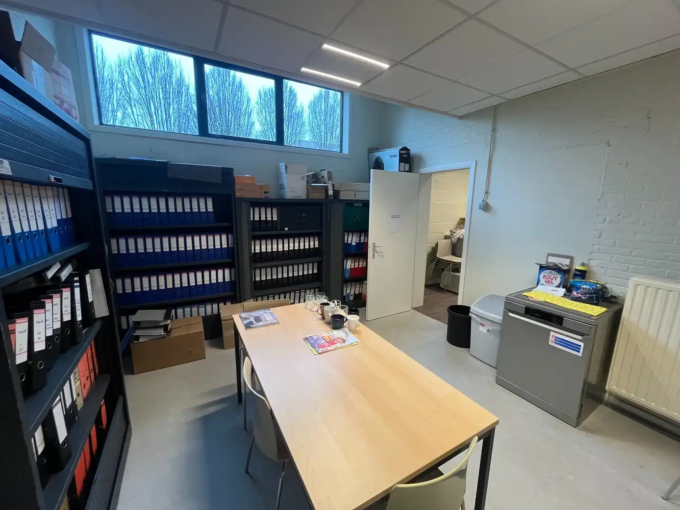 Bedrijfsgebouw +/- 775m² foto 16