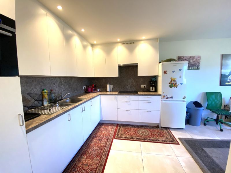 Recent volledig gerenoveerd appartement HARTJE Geel met 2 slpk, en autostaanplaats foto 9