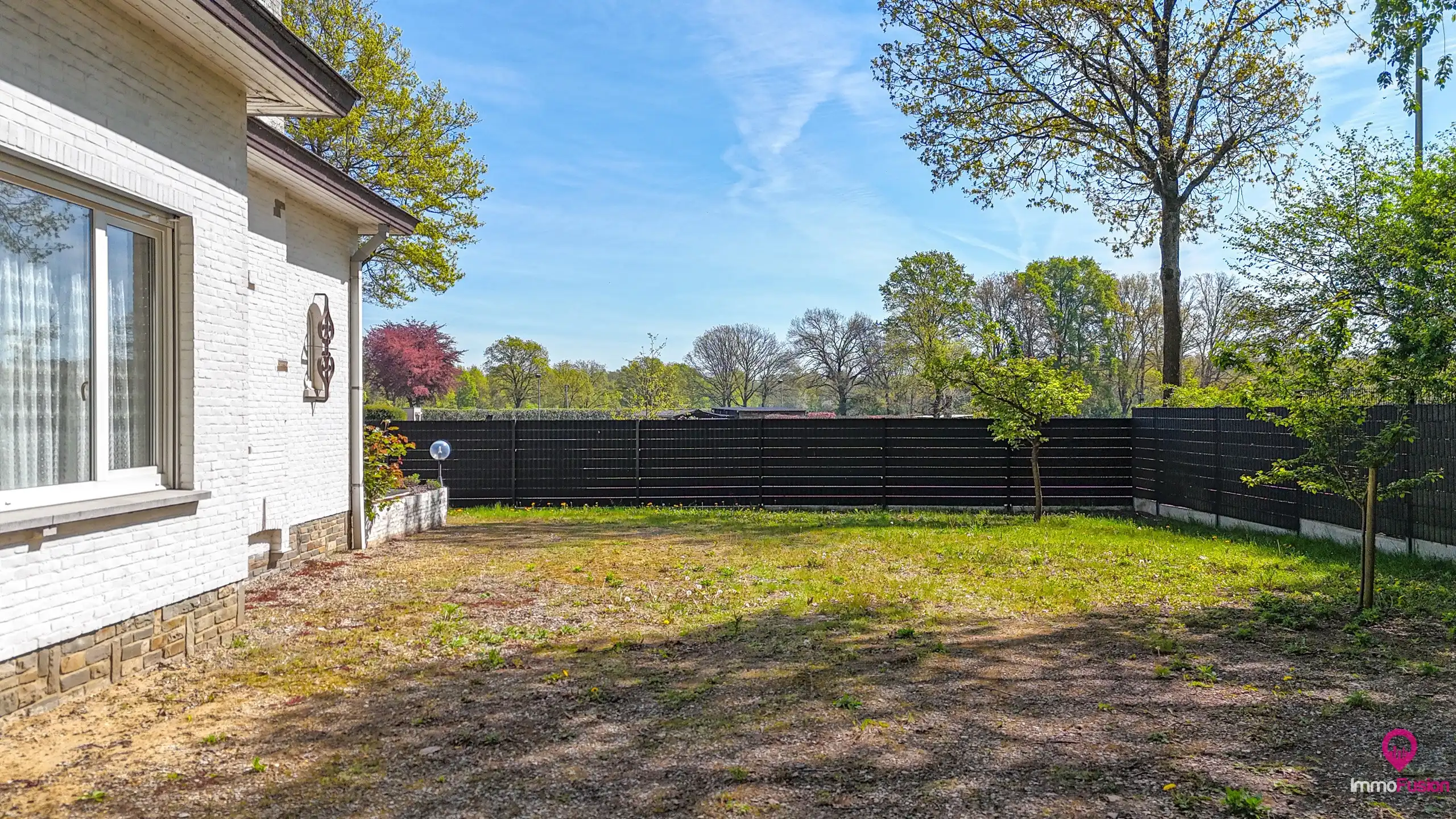 Ruime open bebouwing van 328m² met 5 slpk op toplocatie! foto 50