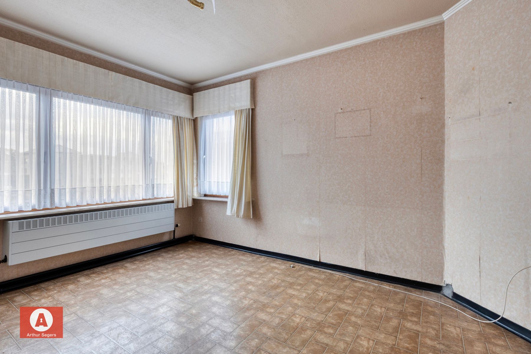 Gezinswoning mét karaktergevel & garage pal bij het centrum. foto 17