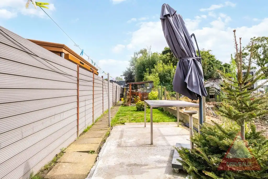 Beselare – Woning met 2 slaapkamers, garage en carport in het centrum foto 17