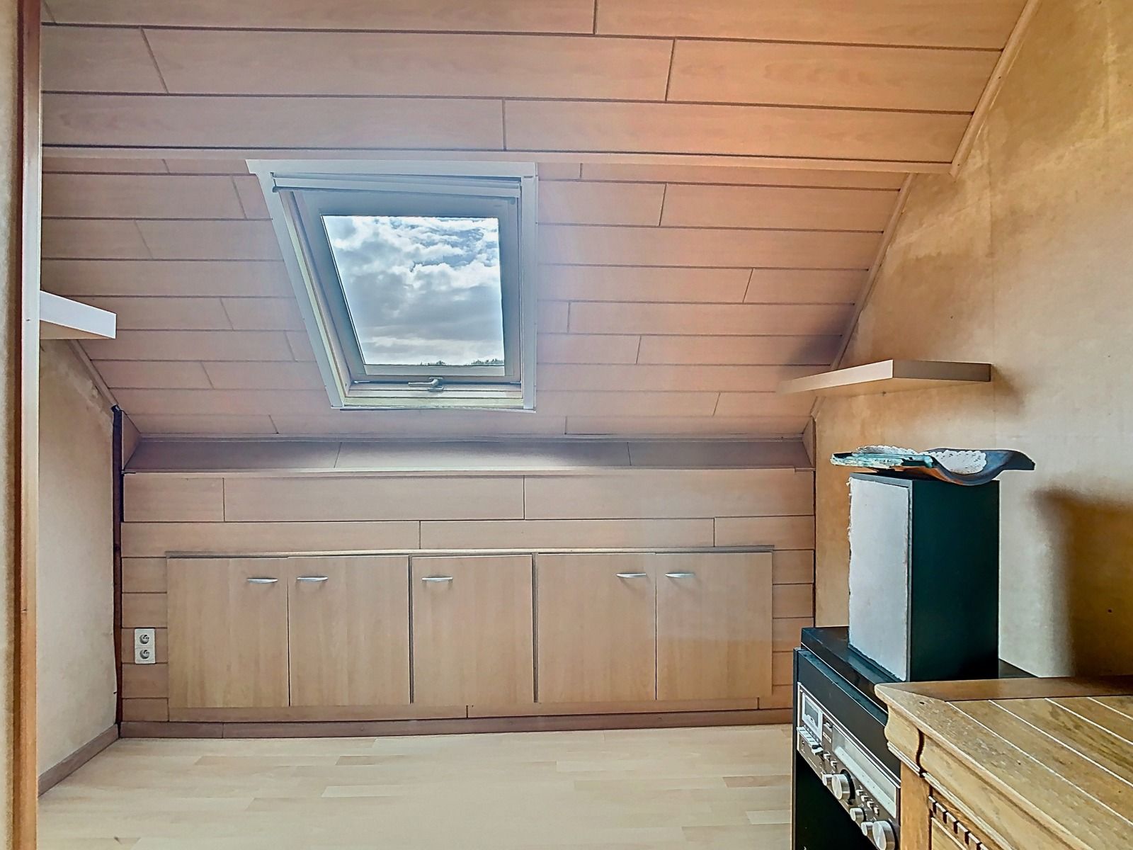 Te renoveren open bebouwing in een landelijke omgeving! foto 9