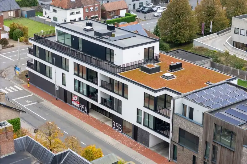 KORTEMARK: Penthouse 3.01 met 2 comfortabele slaapkamers, 2 ensuite-badkamers en 111,60m² uitgestrekt zitterras gelegen op de derde verdieping van Nieuwbouwresidentie Mila en Nora foto 12