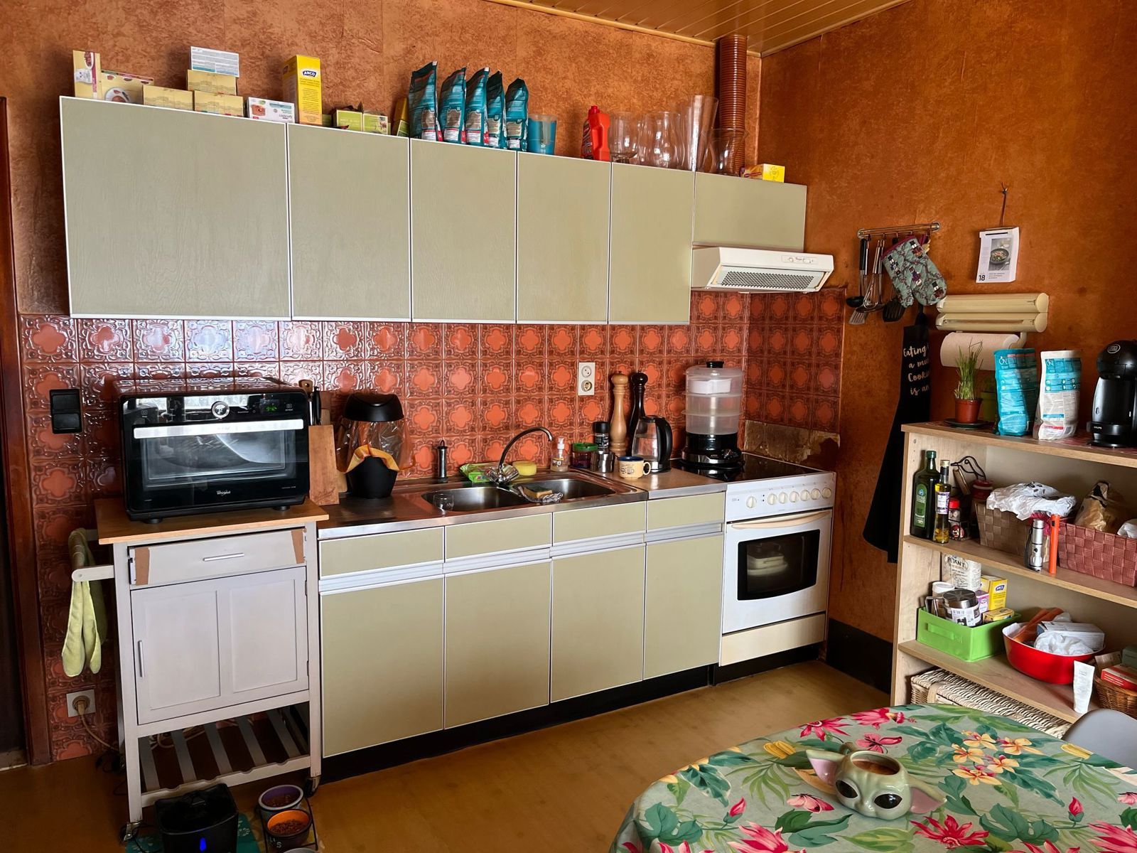 Te renoveren woning met o.a. 2 slaapkamers foto 4