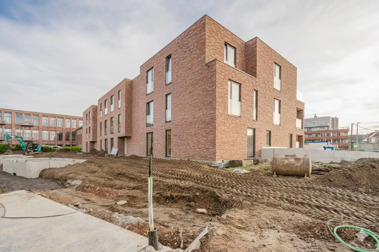 Nieuwbouwappartement met zonnig terras te koop in Sluis 9 foto 6