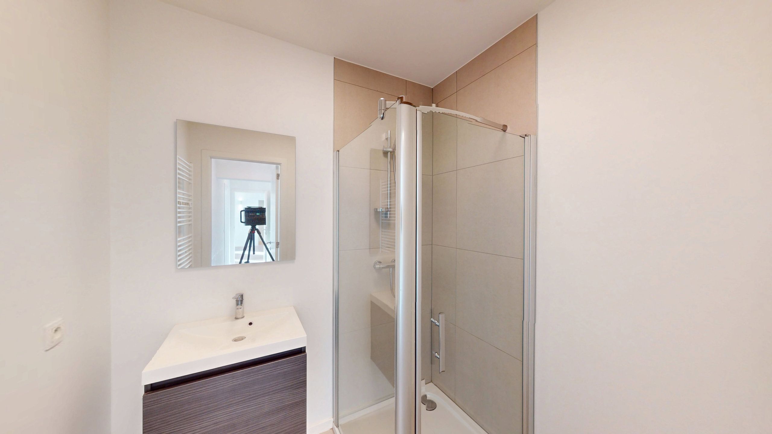 ANTWERPEN-ZUID. Appartement met zicht op de Schelde. foto 8