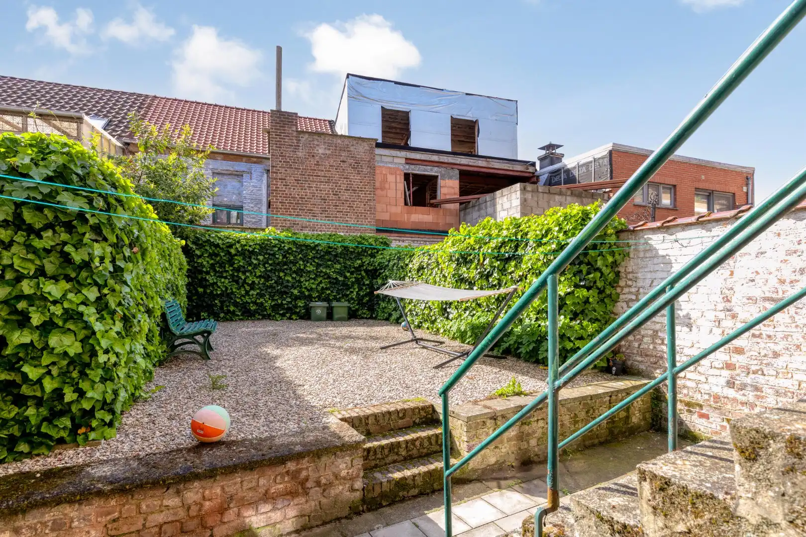 Super gelegen opbrengsteigendom bestaande uit 3 appartementen met tuin in het centrum van Tienen, EPC label C foto 13