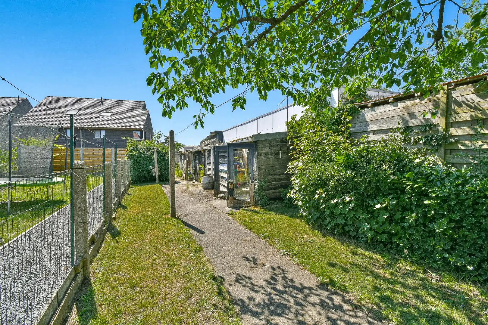 Te renoveren woning op rustige en centrale ligging foto 13