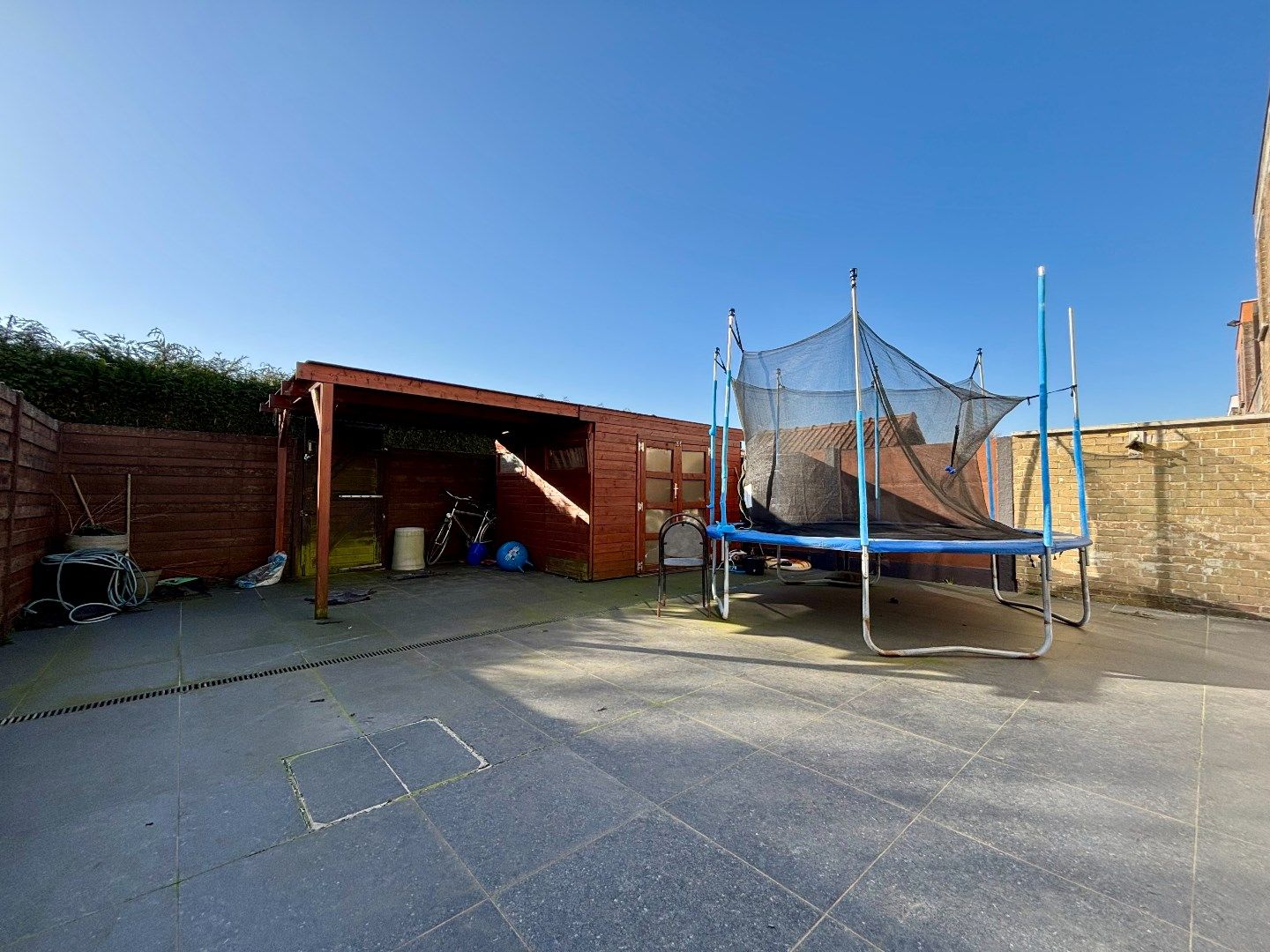 WONING MET INPANDIGE GARAGE, 3SLPKS, GUNSTIG EPC EN ACHTERUITWEG VOOR FIETSEN foto 13