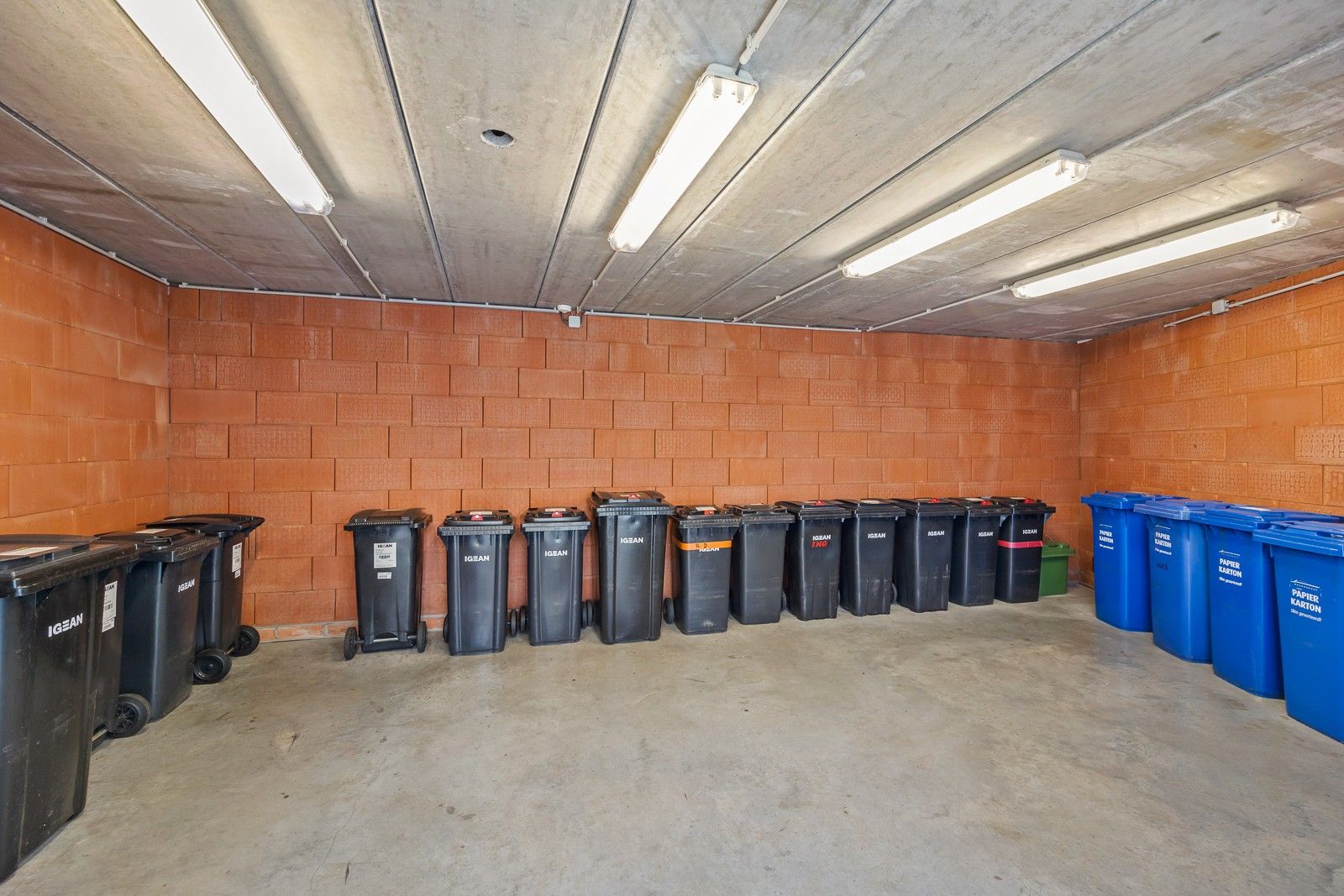 Prachtig appartement van 140m2 met ruim terras, grote kelder én garagebox. foto 18