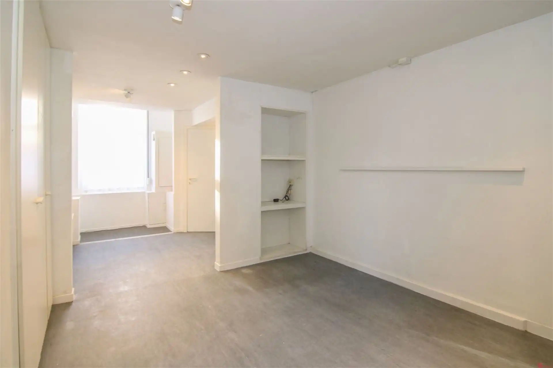 Leuke woning met groot terras foto 4