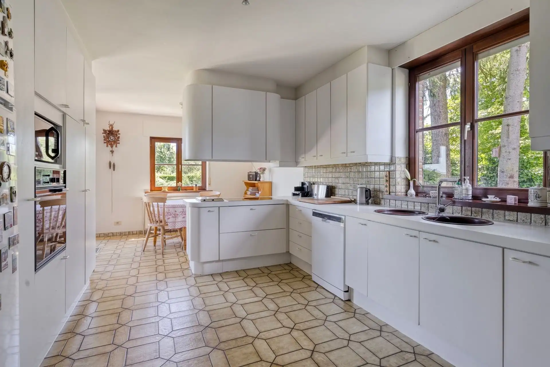 Prachtige klassieke villa op een perceel van ± 7.500 m²  foto 13