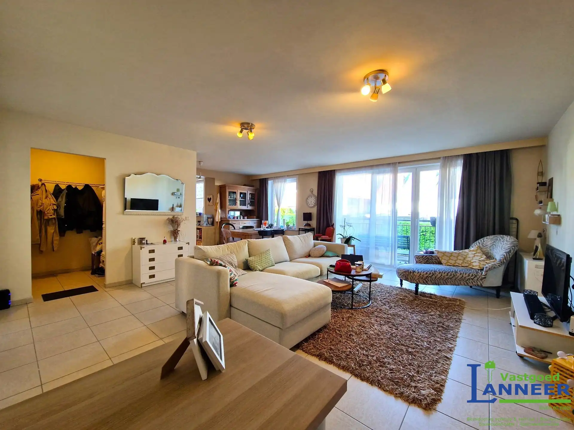 Twee slaapkamer appartement met garagestaanplaats in Edingen foto 5
