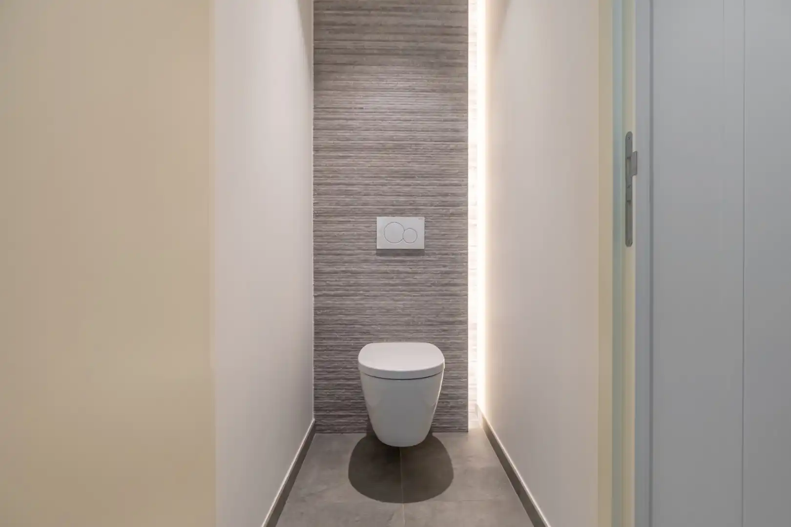 Appartement op de 10de verdieping van 127m² met twee slaapkamers foto 3