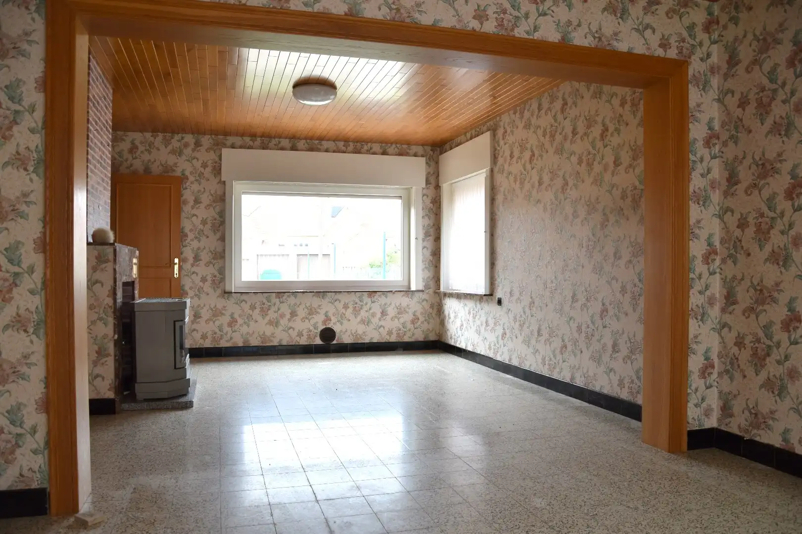 Halfopen bebouwing met 3 slaapkamers en zonnige tuin te koop in Bellegem foto 4