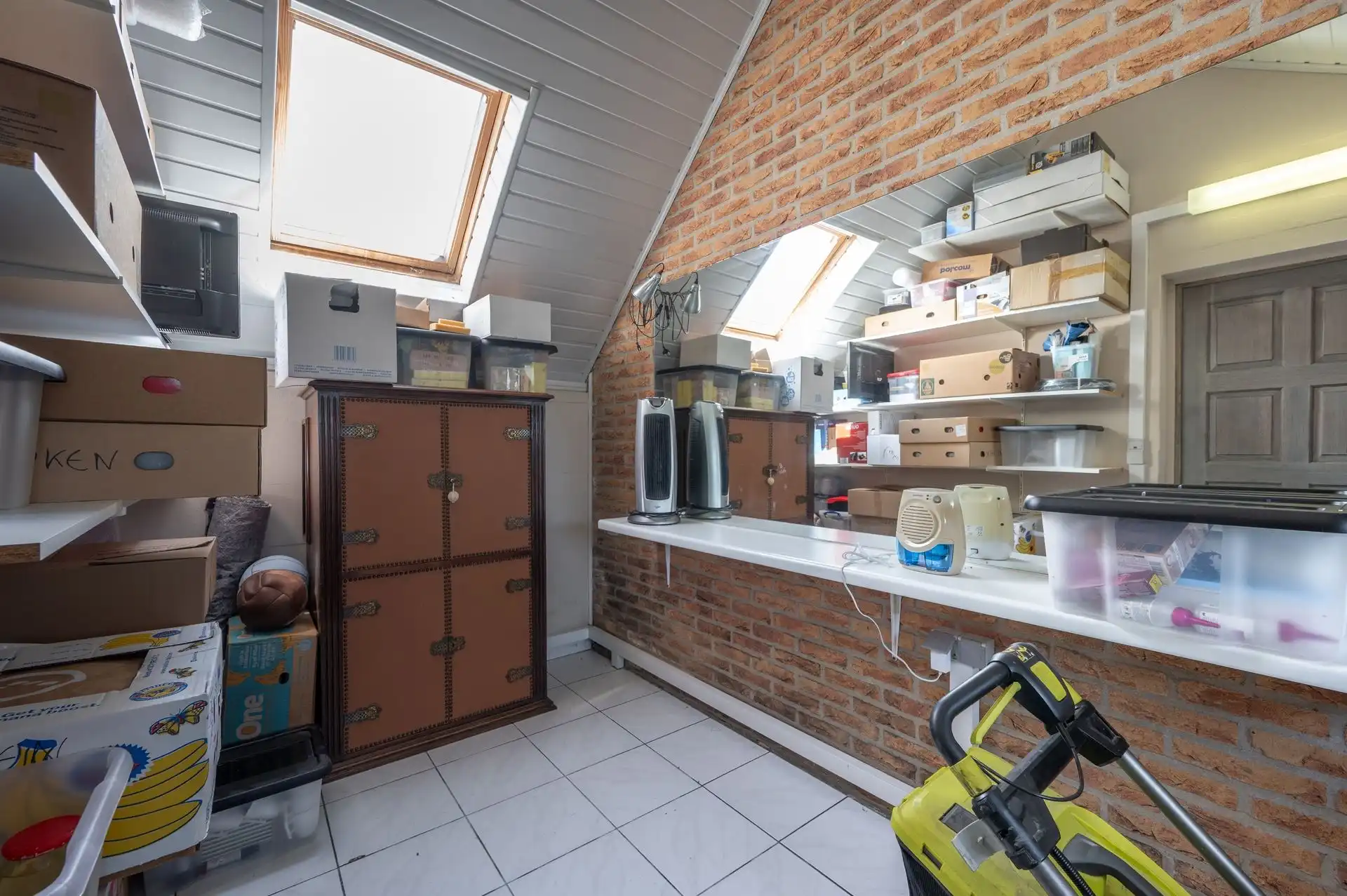 Instapklare Gezinsvilla met Tuin op Rustige en Centrale Ligging foto 27