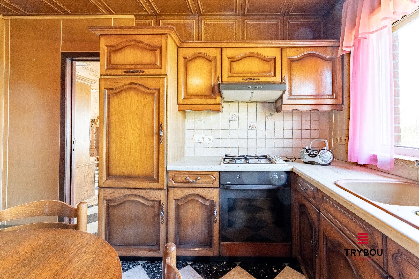 Charmante woning met grote tuin en tal van mogelijkheden foto 9