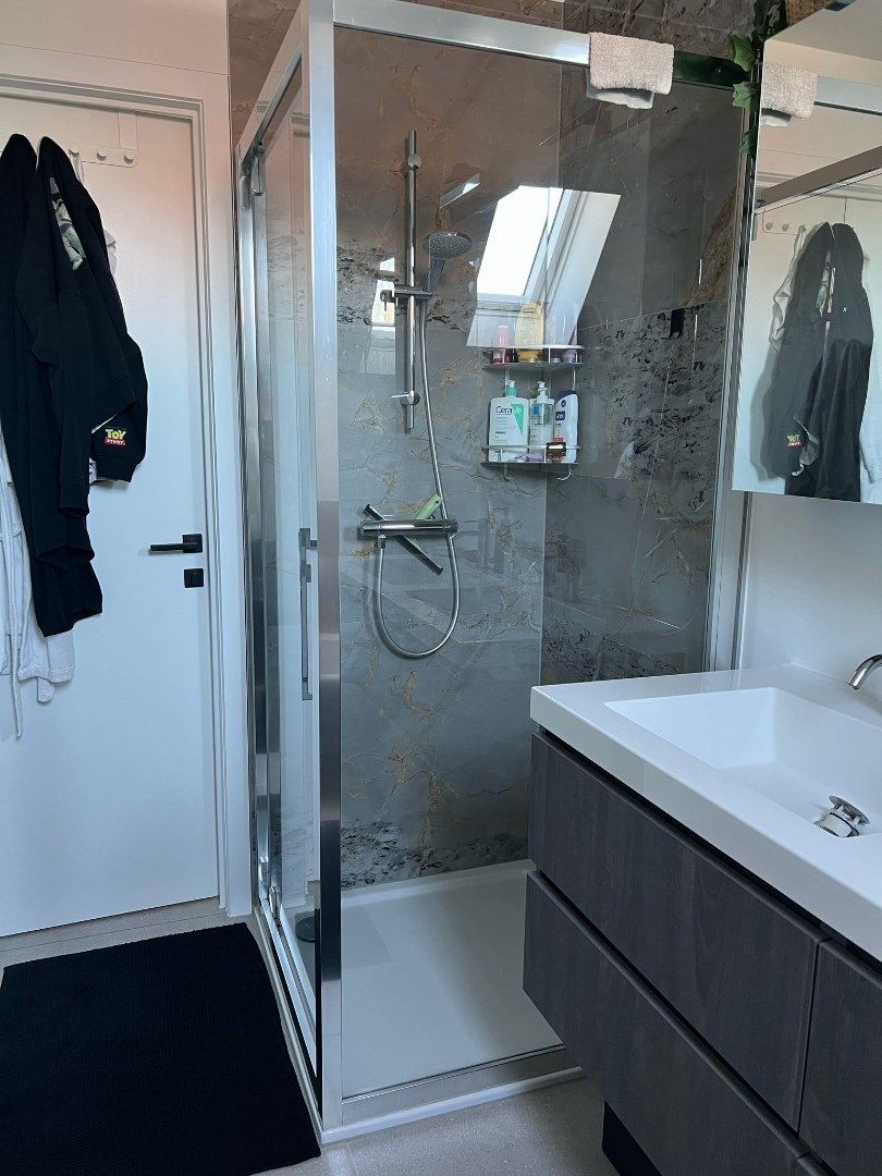 Recent appartement met groot zuid-gericht terras, staanplaats en drie kamers. foto 20