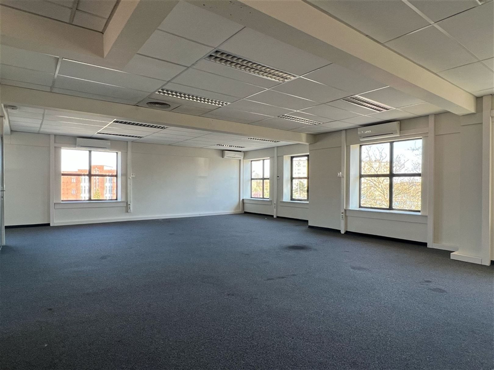 Kantoren gelegen ten noorden van Antwerpen foto 3