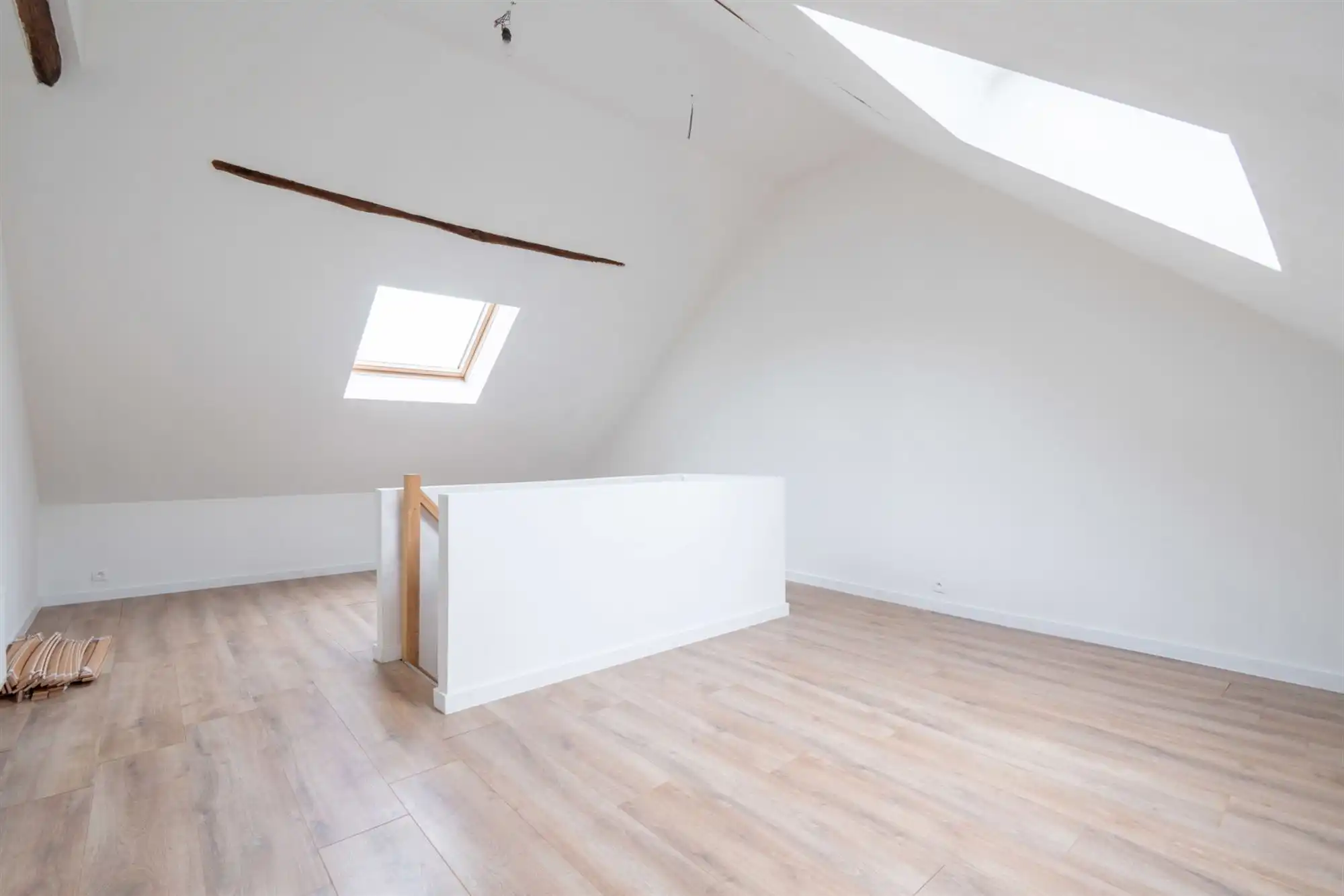 Instapklare woning met 4 (slaap)kamers en tuin in Mechelen! foto 14