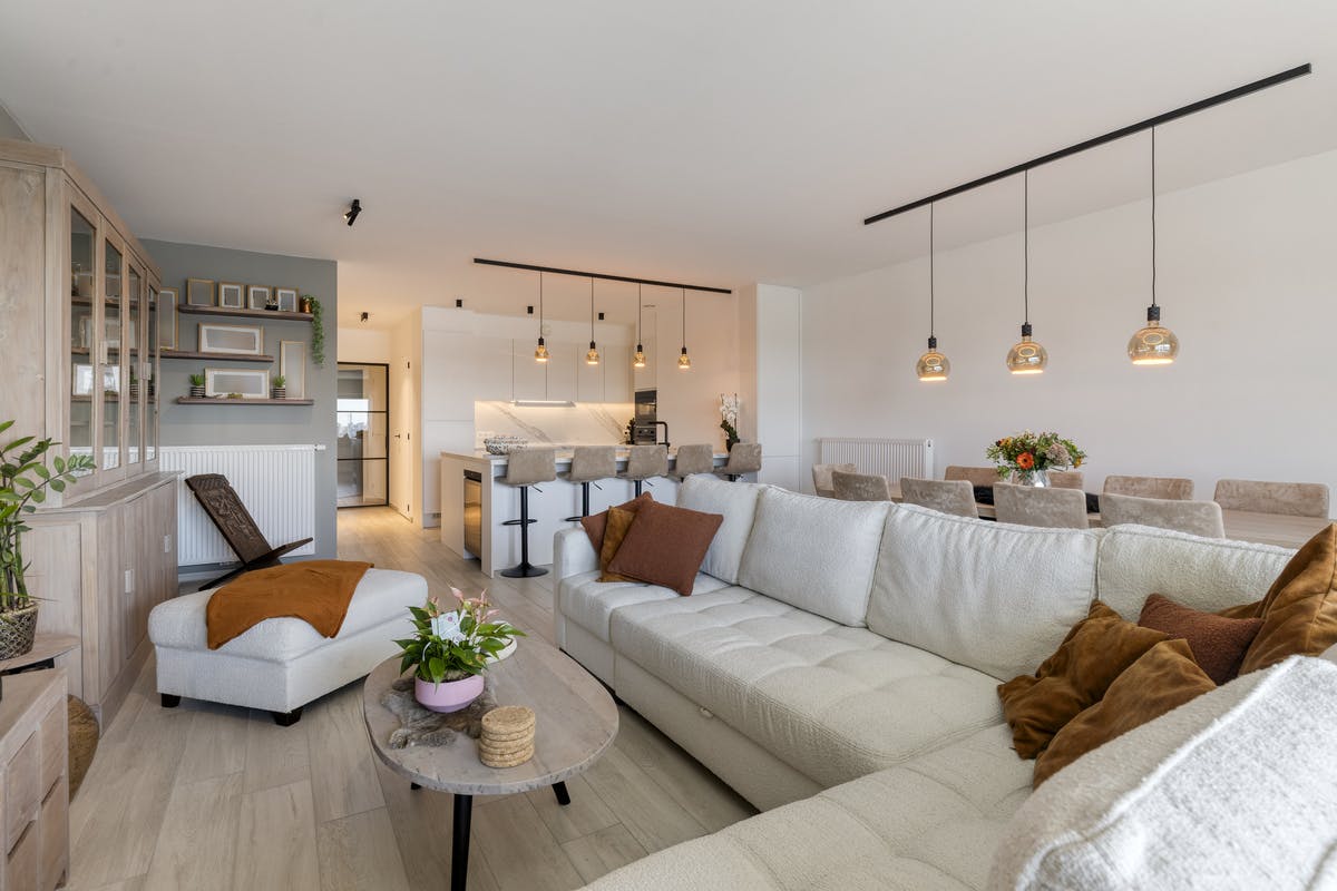 Ruim appartement met terras en zicht op jachthaven te koop foto 3