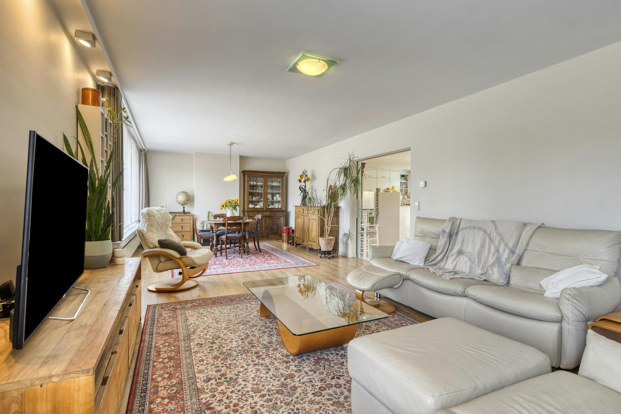 Uitzonderlijk huis met 6 slaapkamers te koop in Merksem foto 20