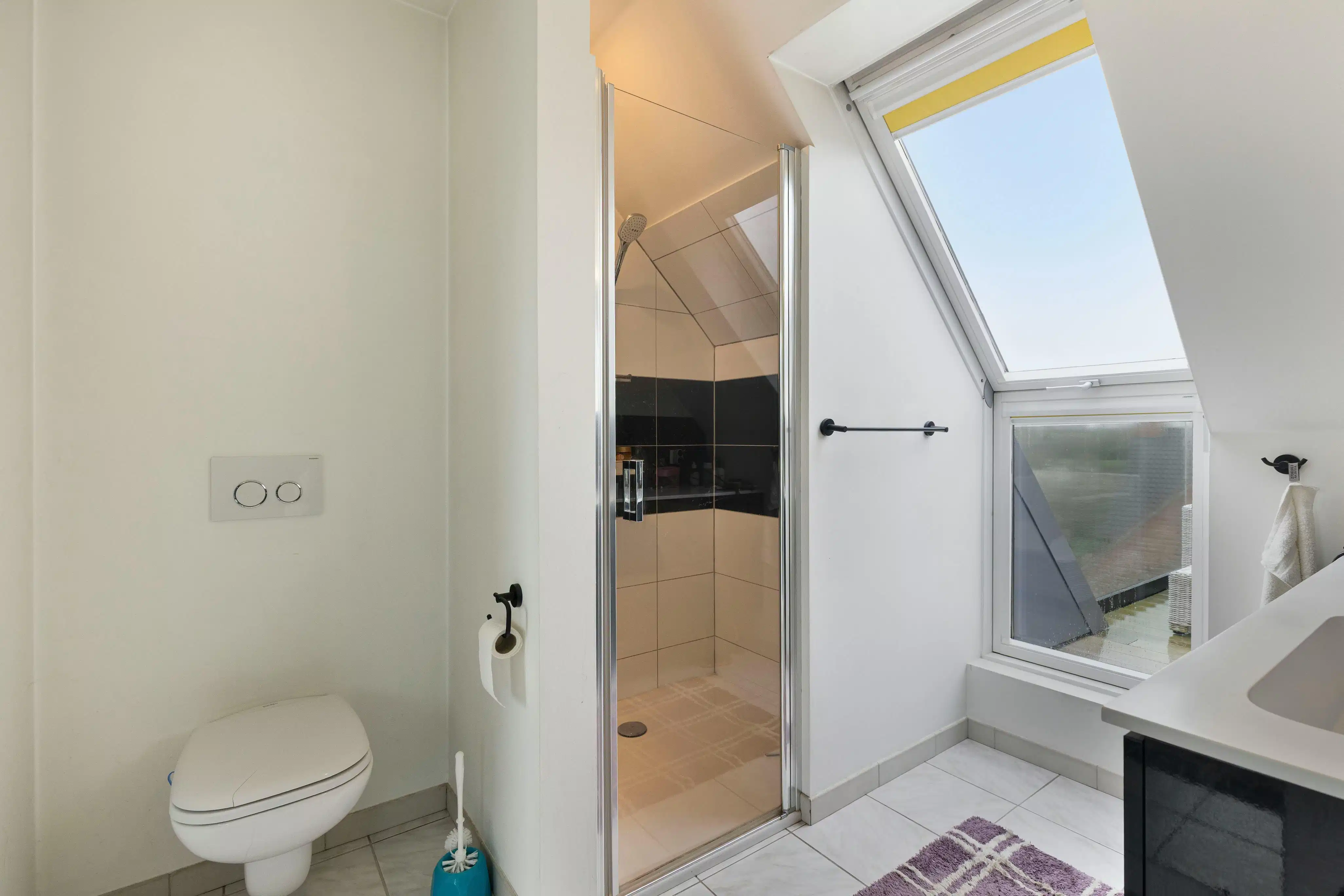 Appartement te koop met dakterras, twee kamers en garage in Ieper foto 20