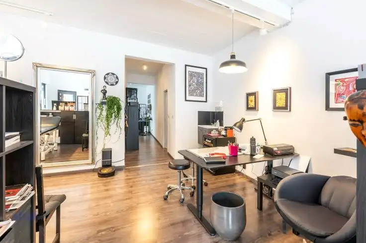 Verhuurd handelspand met opslagplaats in Antwerpen-Centrum foto 4