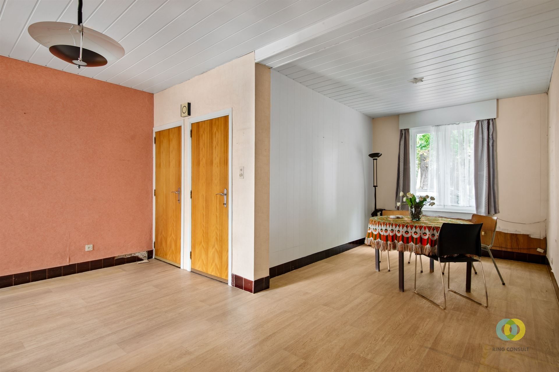 Te renoveren woning op rustige ligging foto 4