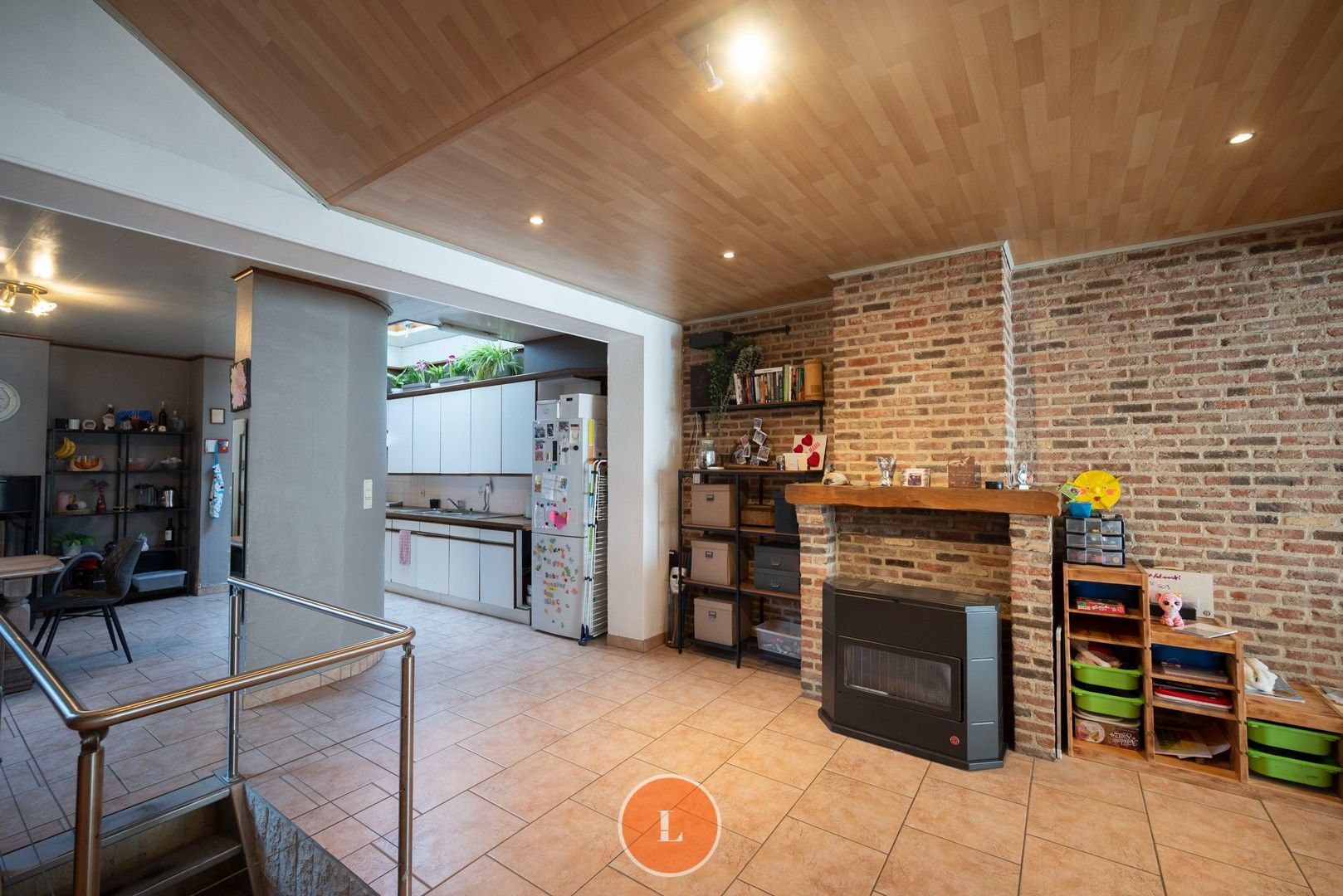 Te koop ruime half open woning met 5 slaapkamers en uitweg te Menen. foto 8