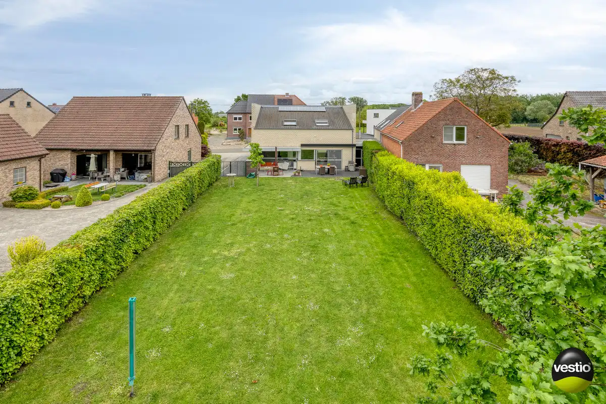 TIJDLOZE MODERNE WONING OP 10A73CA TE HOESELT. foto 42