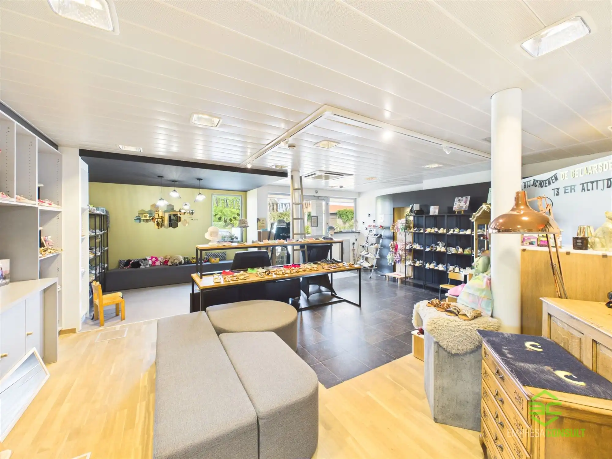 Handelsruimte van 125m² aan doorgaande weg in Budingen! foto 8