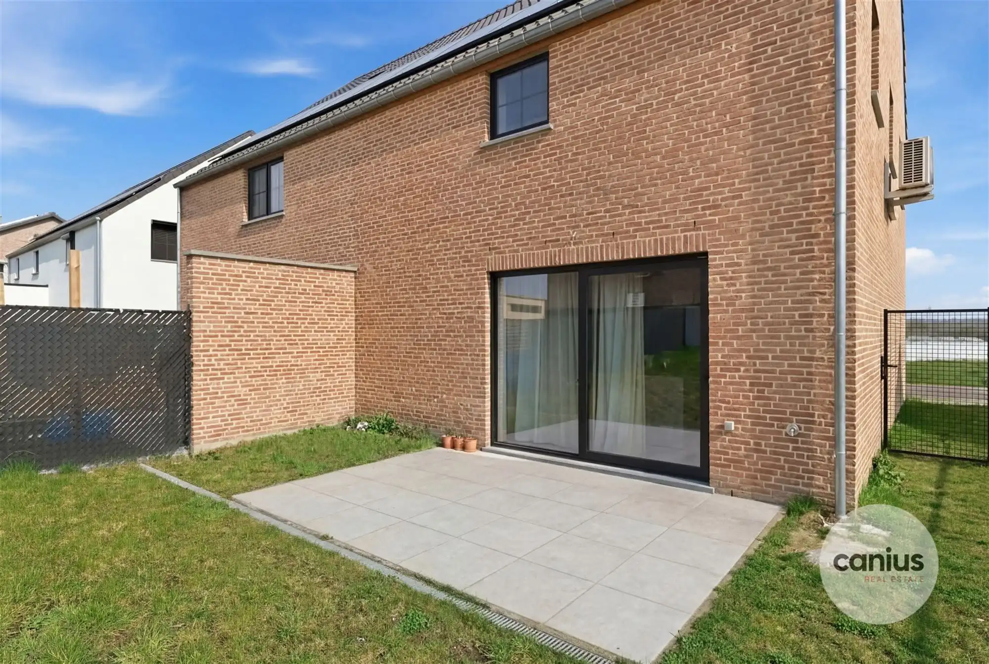 INSTAPKLARE WONING MET 3 SLKS & TUIN foto 20