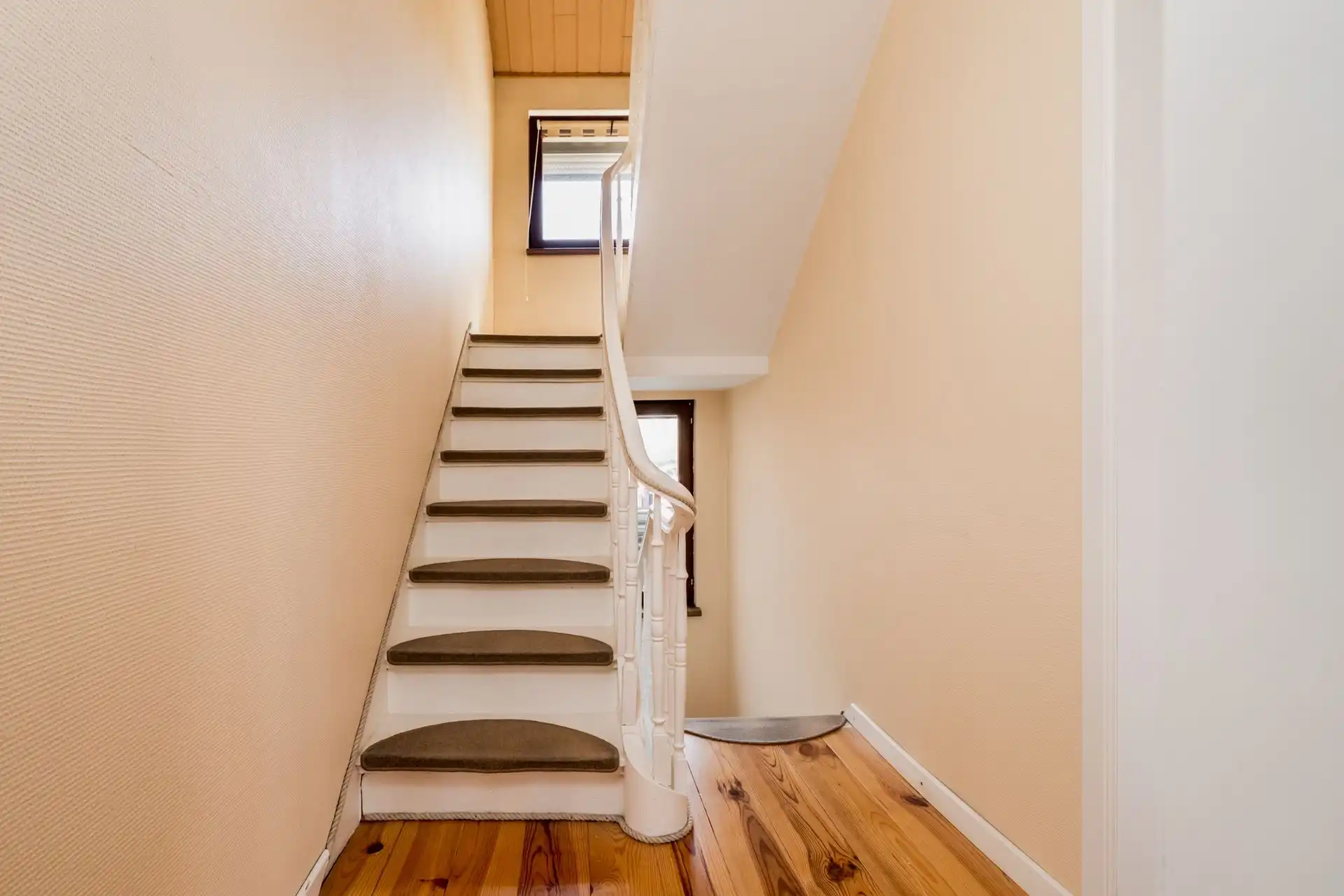 Eengezinswoning met 3 slpks en tuin! foto 19