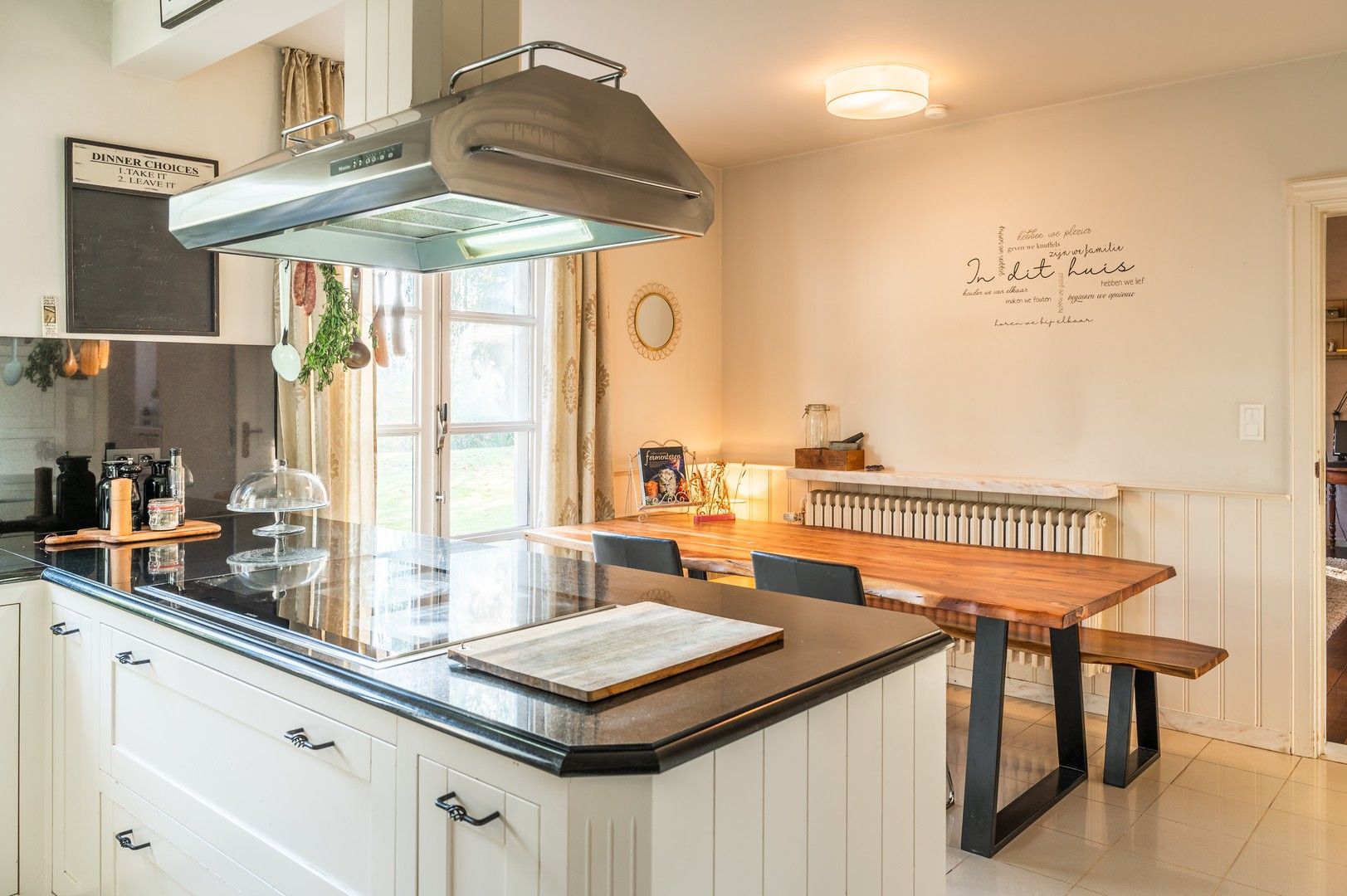 Charmante villa met zwembad en riante tuin in het groen van Temse! foto 10