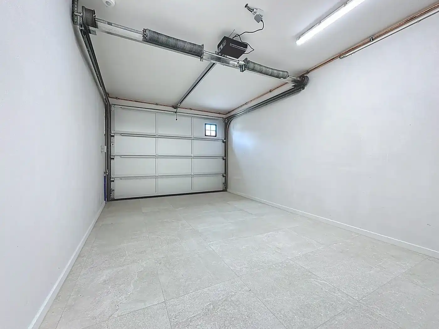 Zeer stijlvol afgewerkte en instapklare woning te Retranchement. foto 25