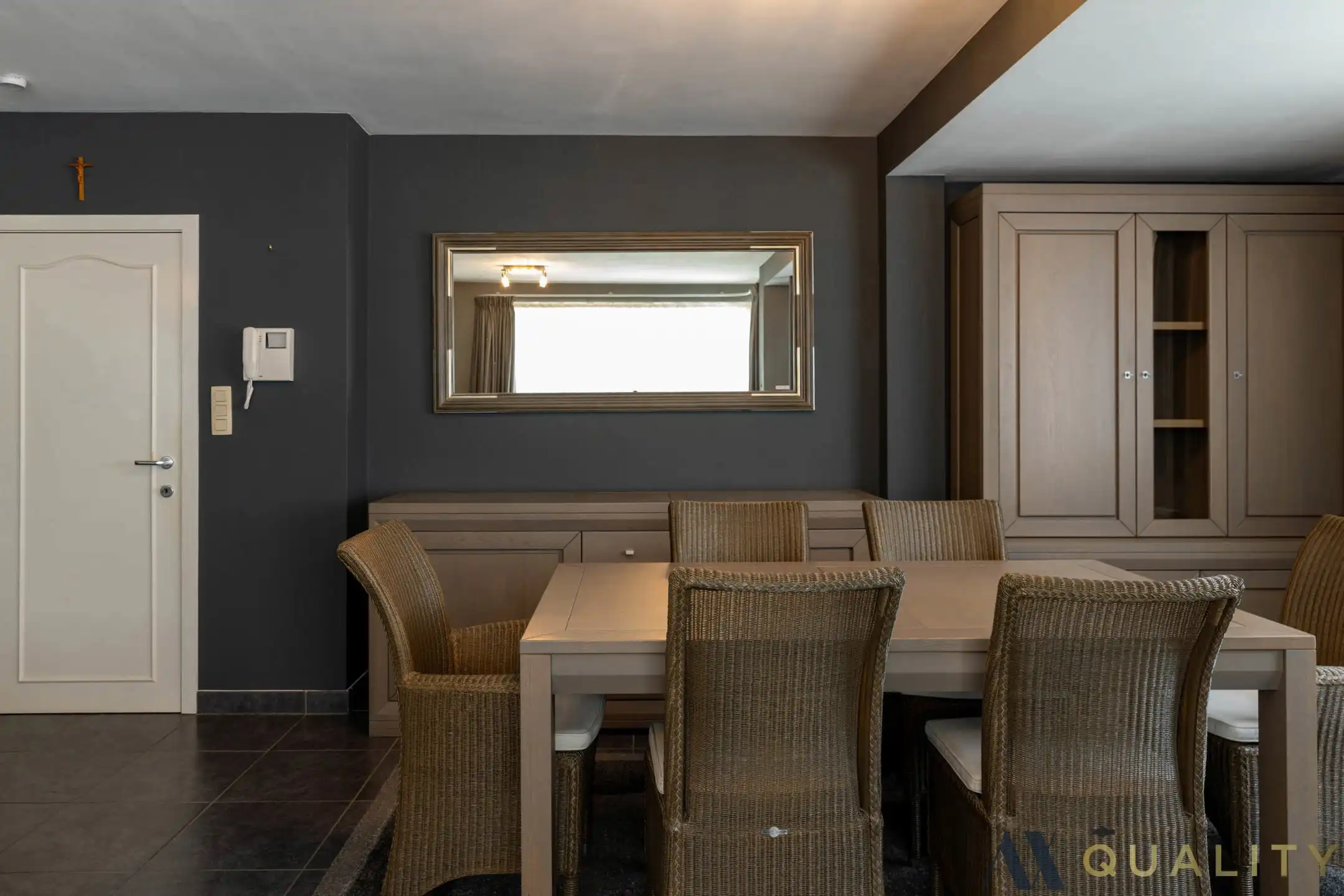 Ruim 3-slaapkamer appartement foto 14