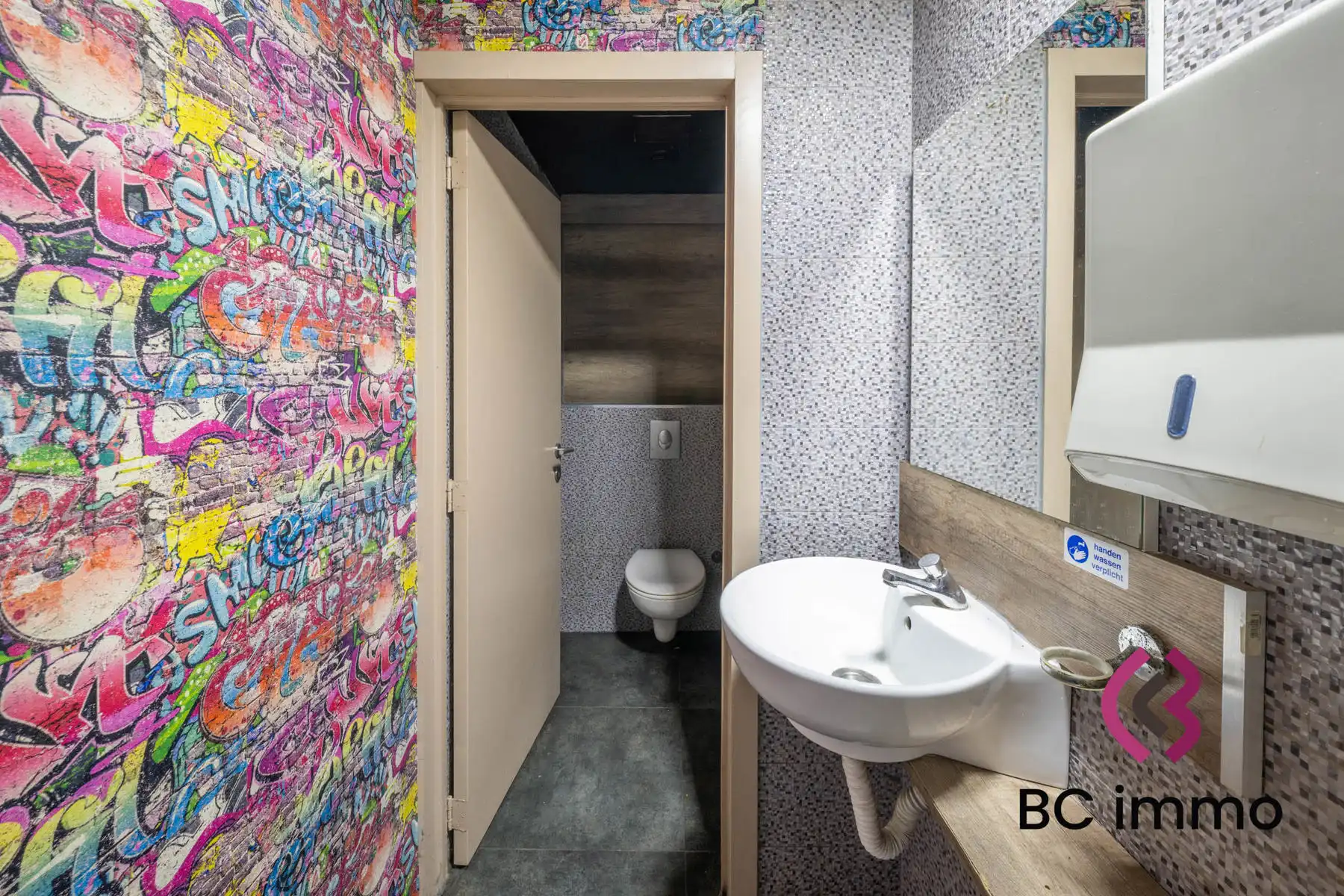 Commercieel handelspand te koop – Onderwijslaan te Genk foto 13