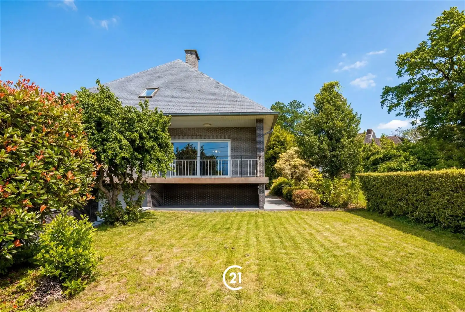 INSTAPKLARE VILLA MET LOODS TE ZWALM foto 3