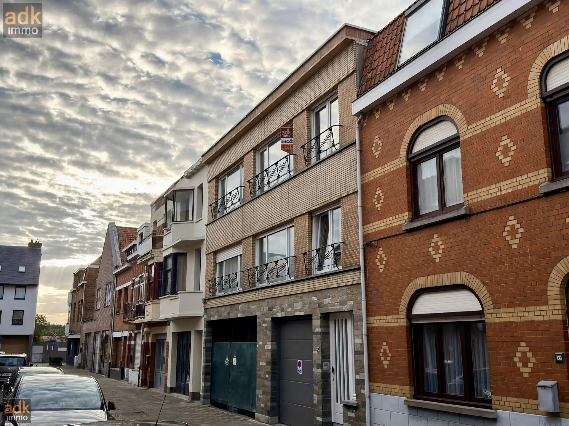 Instapklaar 2-slaapkamerappartement met dubbele GARAGE en berging. foto 22