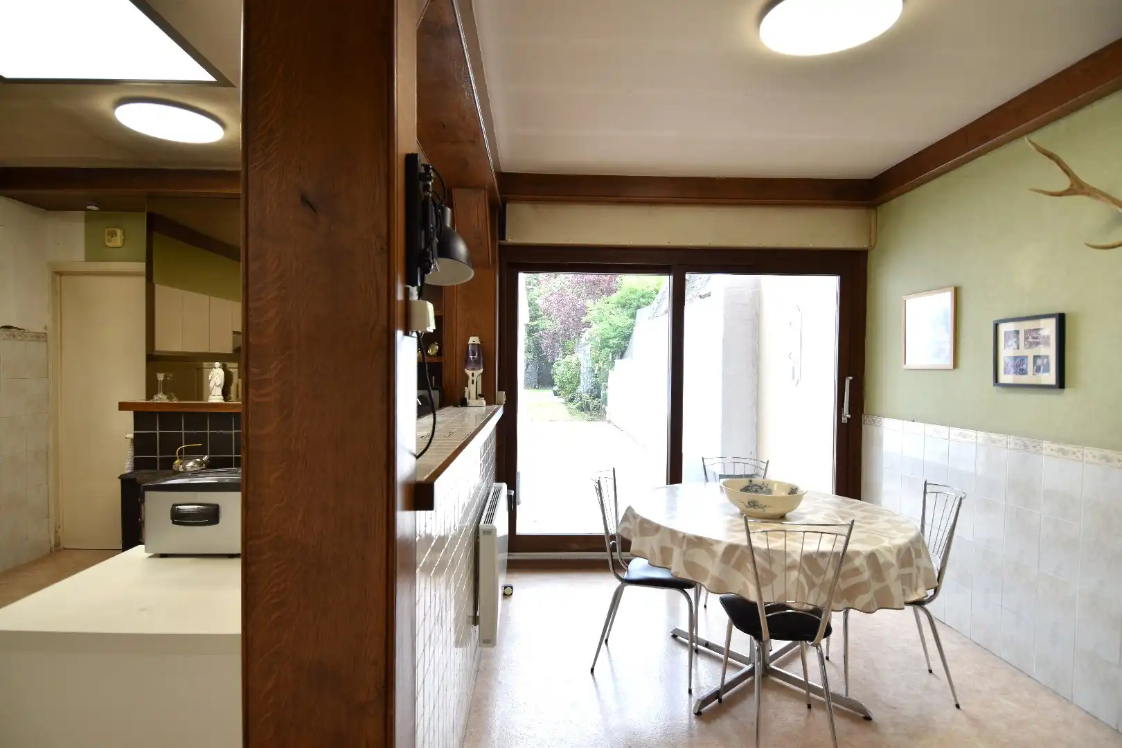 Sfeervolle gezinswoning met 4 slaapkamers, garage én tuin te koop in Kuurne-centrum foto 8
