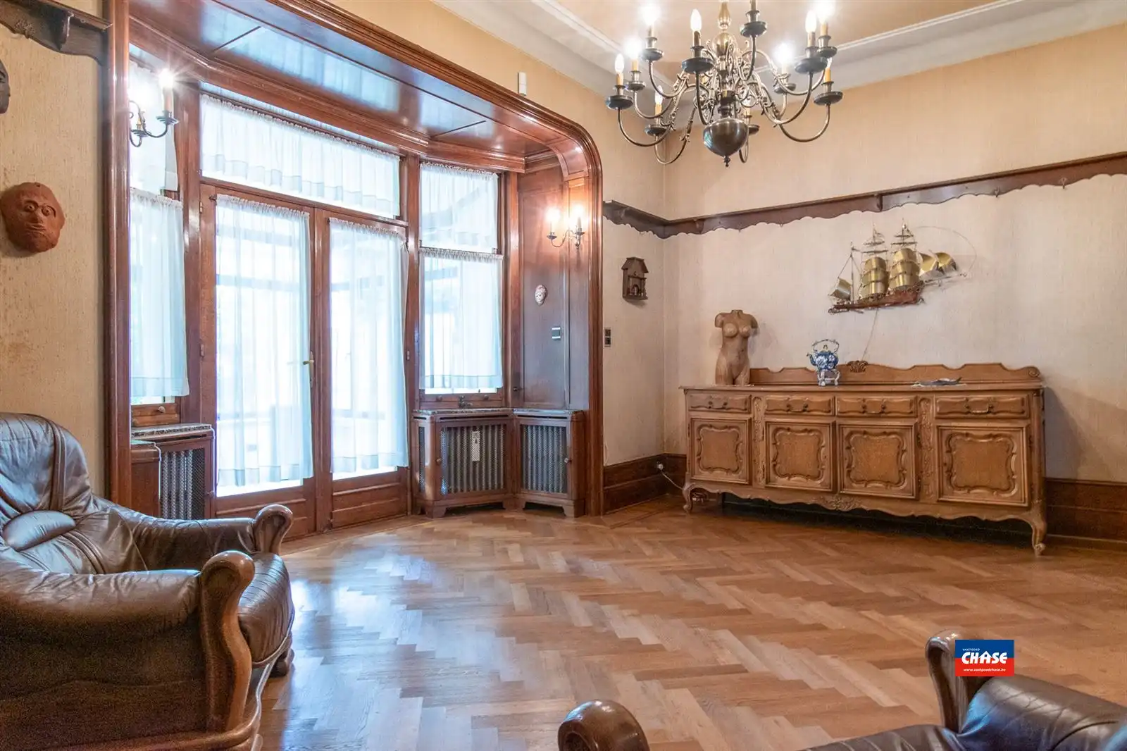 Zeer ruime woning met tal van mogelijkheden! foto 9