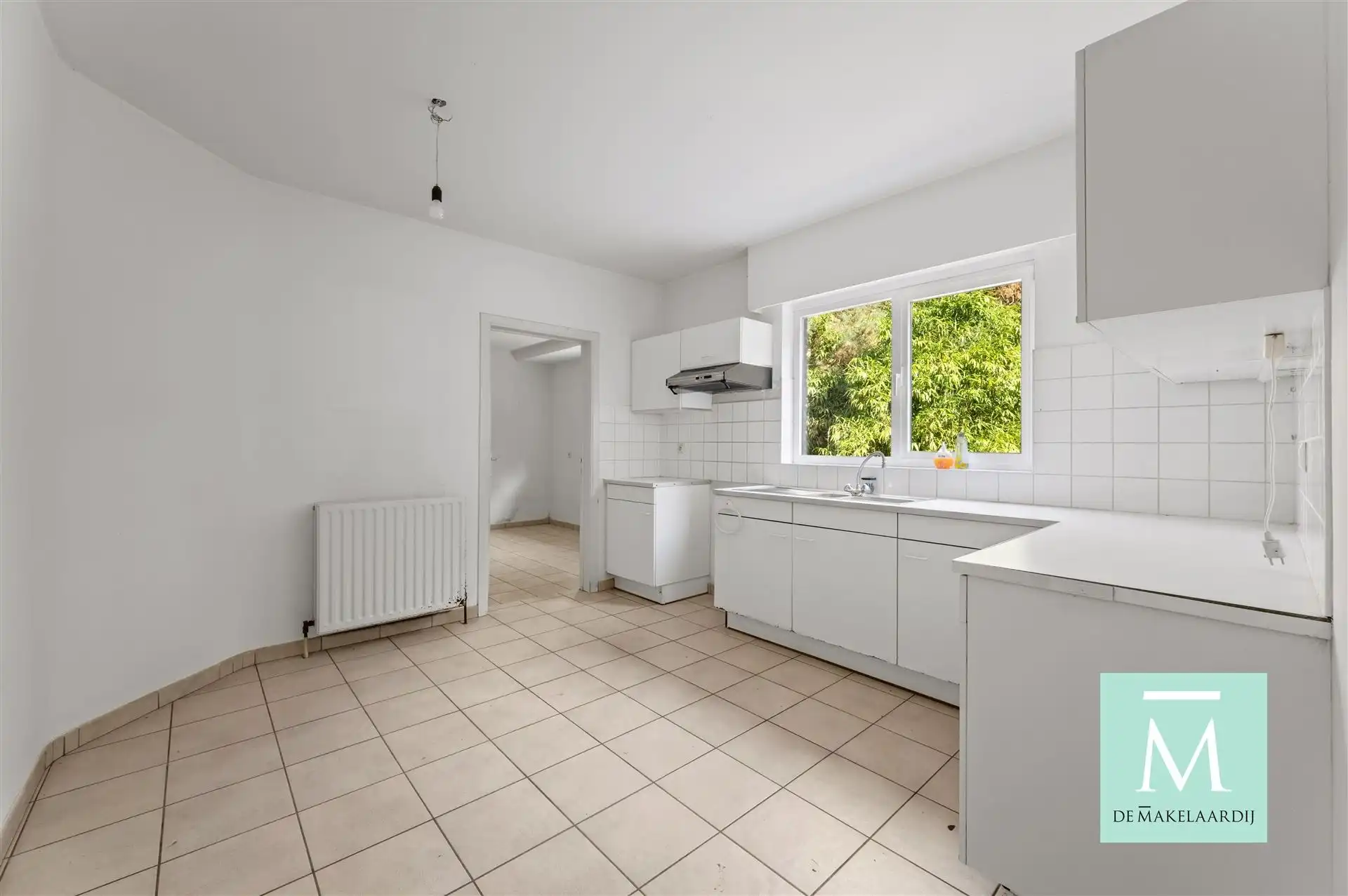 Charmante woning met 3 slaapkamers gelegen in een rustige buurt foto 8