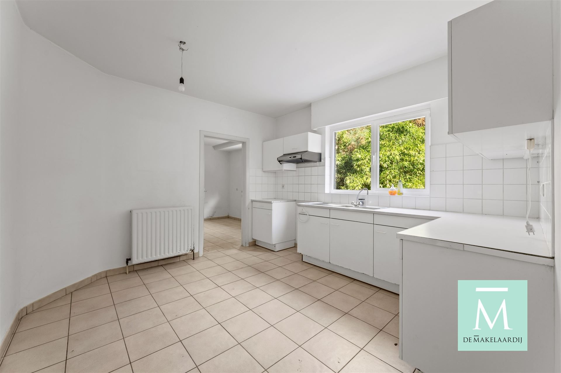 Charmante woning met 3 slaapkamers gelegen in een rustige buurt foto 8