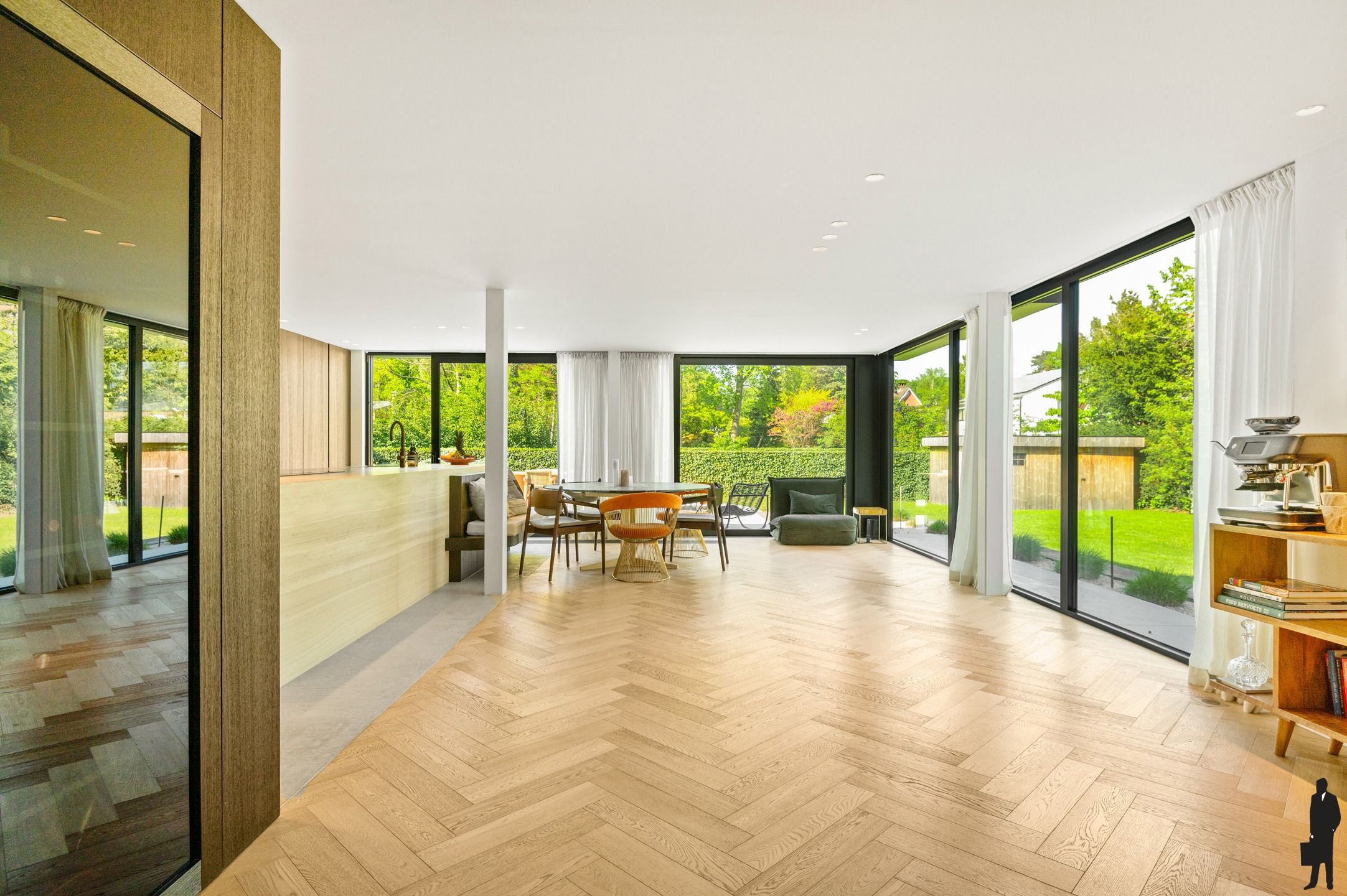 Prachtige villa op toplocatie te Wijnegem/ grens Schilde.  foto 3