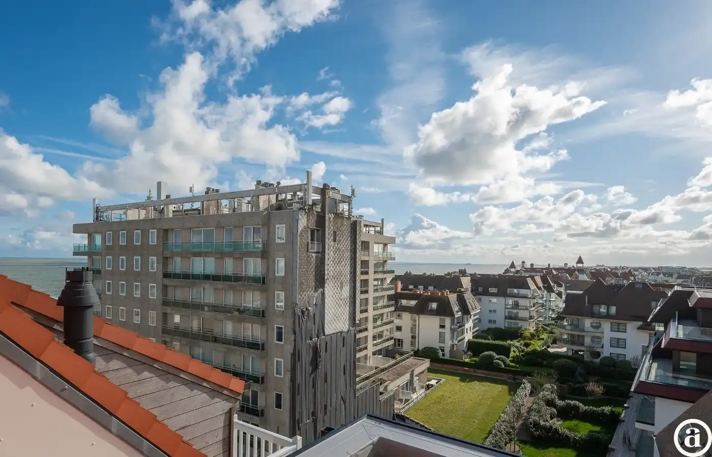 Nieuwbouw duplex-appartement met airco te Zoute (Kustlaan)   foto 8