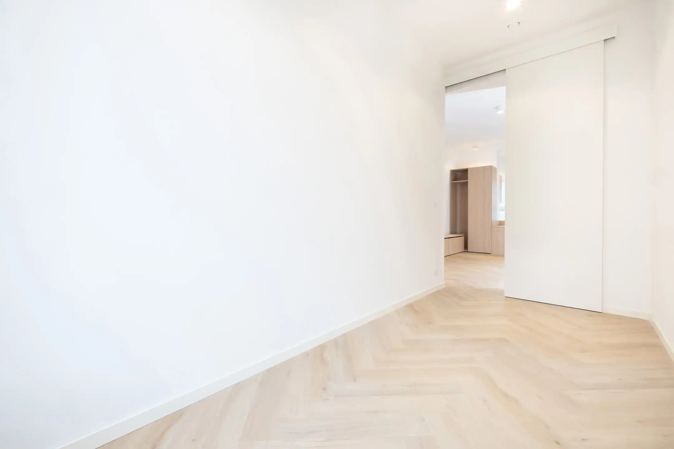 ST-GILLIS Wijkcharme, comfort van 1 gerenoveerd appartement foto 13